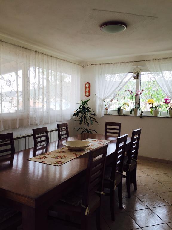 Guesthouse Tariba ซูเปทาร์สกา ดรากา ภายนอก รูปภาพ